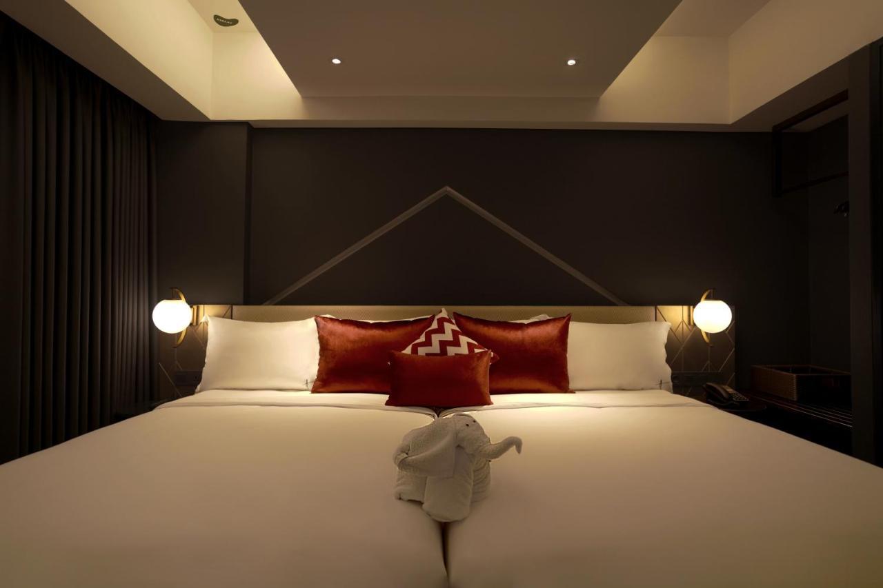 Awann Sewu Boutique Hotel And Suite Semarang Exterior photo