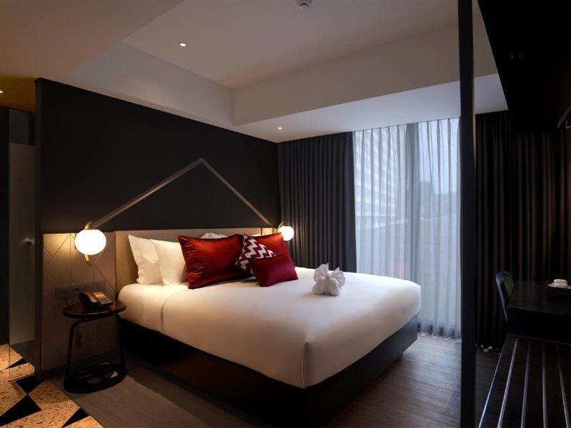 Awann Sewu Boutique Hotel And Suite Semarang Exterior photo